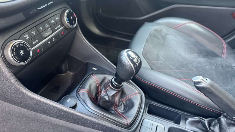 Ford Fiesta 1.0 EcoBoost Hybrid mHEV 125 ST-Line X Edition 5dr Petrol Hatchback